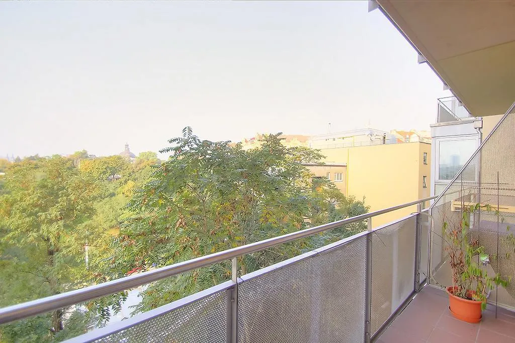 براغ Zvonarka Apartment